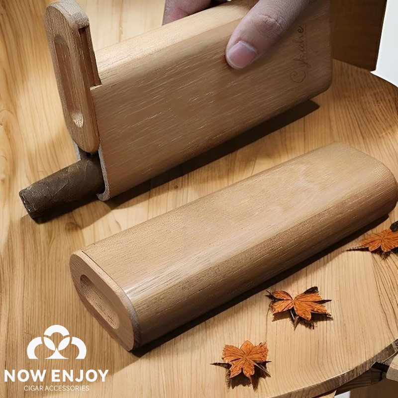 Travel Accessories Usa - Kotak Cerutu Portabel Kayu Cedar Alami,